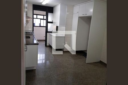 Apartamento à venda com 300m², 4 quartos e 4 vagas