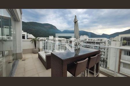 Apartamento à venda com 143m², 3 quartos e 2 vagasÁrea externa