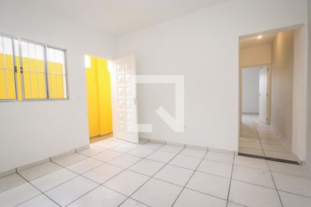Sala de casa para alugar com 2 quartos, 100m² em Jardim Monte Kemel, São Paulo