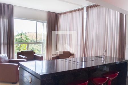 Casa de condomínio à venda com 700m², 4 quartos e 5 vagas Casa de condomínio à venda com 700m², 4 quartos e 5 vagasEspaço Gourmet