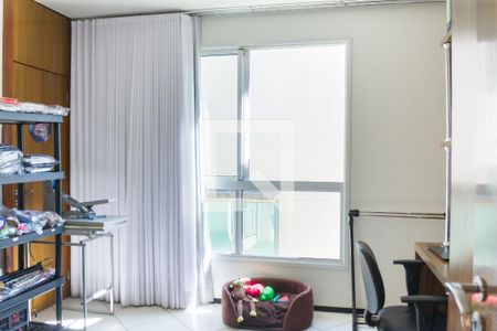 Casa de condomínio à venda com 700m², 4 quartos e 5 vagas Casa de condomínio à venda com 700m², 4 quartos e 5 vagassuite 1