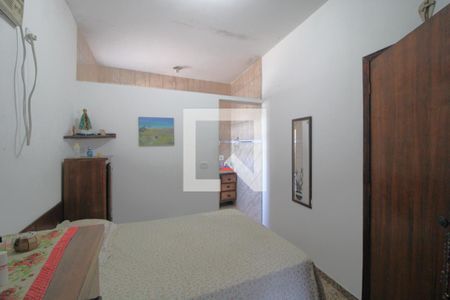 Casa à venda com 268m², 5 quartos e 3 vagasQuarto 3