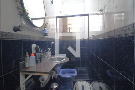 Casa à venda com 268m², 5 quartos e 3 vagasBanheiro