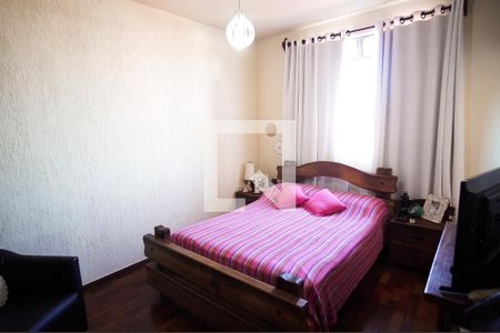 Casa de condomínio à venda com 117m², 4 quartos e 2 vagas Casa de condomínio à venda com 117m², 4 quartos e 2 vagasQuarto 1