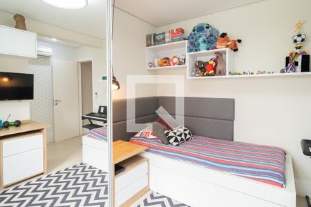 Apartamento à venda com 242m², 3 quartos e 3 vagasSuíte 2