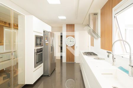 Apartamento à venda com 242m², 3 quartos e 3 vagasCozinha