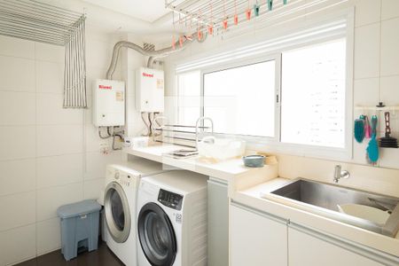 Apartamento à venda com 242m², 3 quartos e 3 vagasÁrea de Serviço