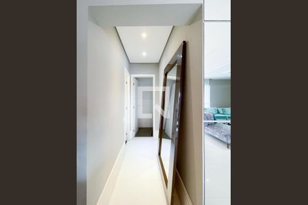 Apartamento à venda com 242m², 3 quartos e 3 vagasAcesso - Lavabo