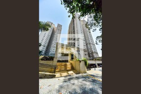 Apartamento à venda com 242m², 3 quartos e 3 vagasFachada