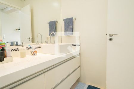 Apartamento à venda com 242m², 3 quartos e 3 vagasBanheiro - Suíte 2