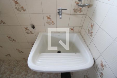 Apartamento à venda com 81m², 3 quartos e 2 vagas Apartamento à venda com 81m², 3 quartos e 2 vagasÁrea de Serviço