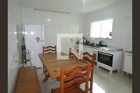 Casa à venda com 170m², 3 quartos e 3 vagasCozinha