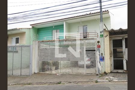 Casa à venda com 170m², 3 quartos e 3 vagasFachada