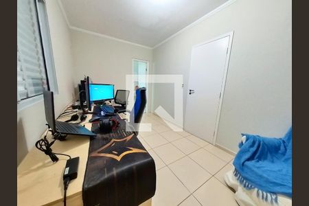 Casa à venda com 170m², 3 quartos e 3 vagas Casa à venda com 170m², 3 quartos e 3 vagasQuarto 2