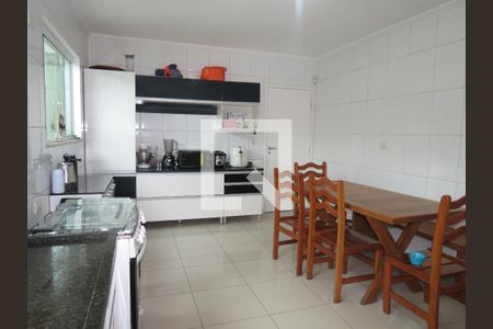 Casa à venda com 170m², 3 quartos e 3 vagasCozinha