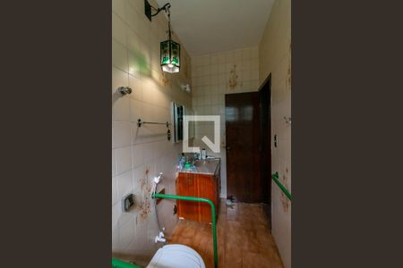 Casa à venda com 386m², 8 quartos e 2 vagasBanheiro