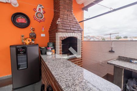 Casa à venda com 210m², 3 quartos e 3 vagas Casa à venda com 210m², 3 quartos e 3 vagasÁrea comum - Churrasqueira