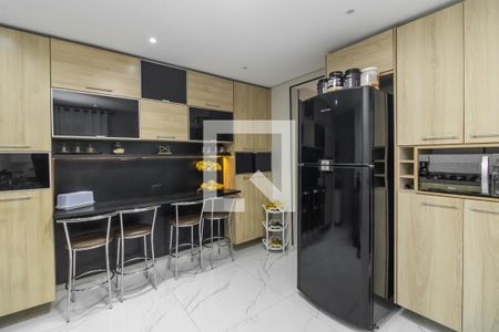 Casa à venda com 210m², 3 quartos e 3 vagas Casa à venda com 210m², 3 quartos e 3 vagasCozinha