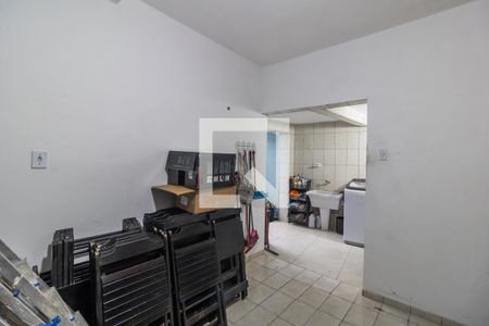 Casa à venda com 210m², 3 quartos e 3 vagas Casa à venda com 210m², 3 quartos e 3 vagasDispensa