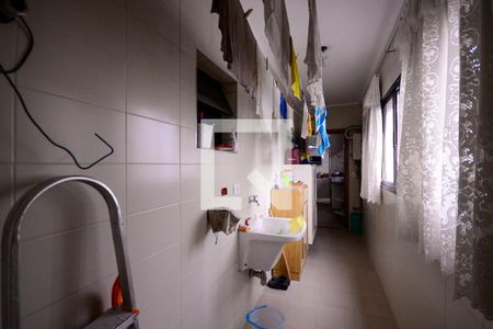 Apartamento à venda com 113m², 3 quartos e 3 vagas Apartamento à venda com 113m², 3 quartos e 3 vagasÁrea de Serviço