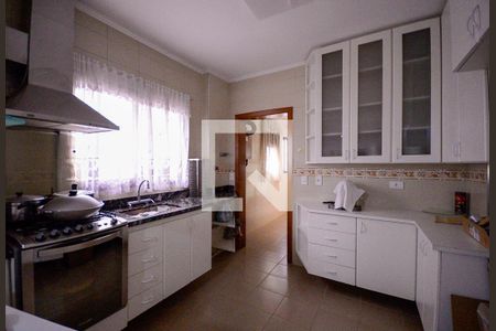 Apartamento à venda com 113m², 3 quartos e 3 vagas Apartamento à venda com 113m², 3 quartos e 3 vagasCozinha