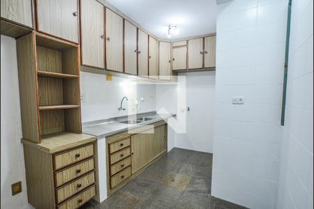 Casa à venda com 194m², 4 quartos e 2 vagasCozinha