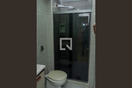 Apartamento à venda com 73m², 3 quartos e 1 vaga Apartamento à venda com 73m², 3 quartos e 1 vagaBanheiro 2