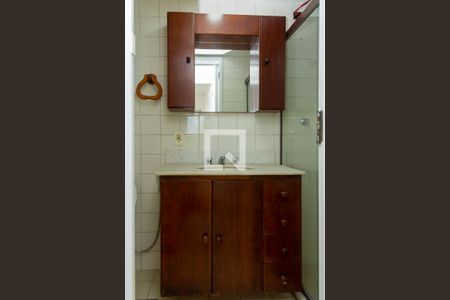 Apartamento à venda com 73m², 3 quartos e 1 vaga Apartamento à venda com 73m², 3 quartos e 1 vagaBanheiro 1