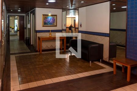 Apartamento à venda com 73m², 3 quartos e 1 vaga Apartamento à venda com 73m², 3 quartos e 1 vagaÁrea comum - Portaria do bloco