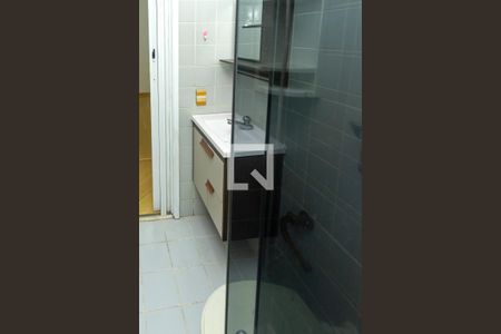 Apartamento à venda com 73m², 3 quartos e 1 vaga Apartamento à venda com 73m², 3 quartos e 1 vagaBanheiro 2