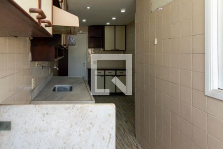 Apartamento à venda com 73m², 3 quartos e 1 vaga Apartamento à venda com 73m², 3 quartos e 1 vagaCozinha - Armários