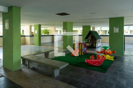 Apartamento à venda com 73m², 3 quartos e 1 vaga Apartamento à venda com 73m², 3 quartos e 1 vagaÁrea comum - Playground