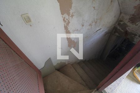 Casa à venda com 250m², 3 quartos e 3 vagasPorão