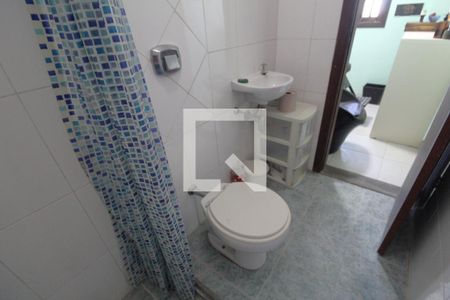 Casa à venda com 250m², 3 quartos e 3 vagasÁrea de serviço - Banheiro