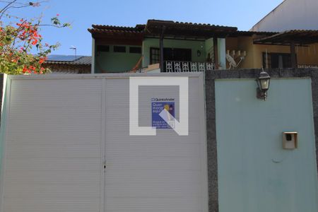 Casa à venda com 250m², 3 quartos e 3 vagasPlaca do quinto Andar