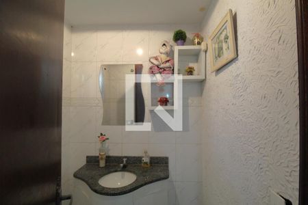 Casa à venda com 250m², 3 quartos e 3 vagasLavabo