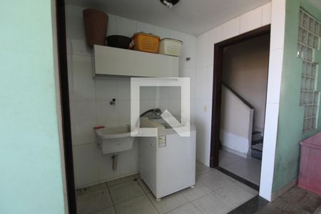 Casa à venda com 250m², 3 quartos e 3 vagasÁrea de serviço