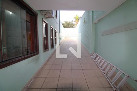 Casa à venda com 250m², 3 quartos e 3 vagasGaragem