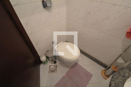 Casa à venda com 250m², 3 quartos e 3 vagasLavabo