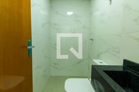 Casa à venda com 137m², 3 quartos e 2 vagas Casa à venda com 137m², 3 quartos e 2 vagasBanheiro