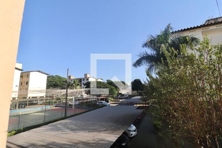 Vista sala de apartamento para alugar com 3 quartos, 85m² em Conjunto Fabiana, Goiânia