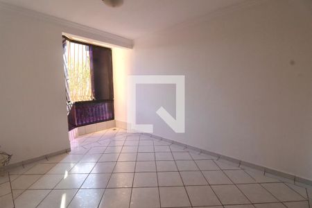 Sala de apartamento para alugar com 3 quartos, 85m² em Conjunto Fabiana, Goiânia