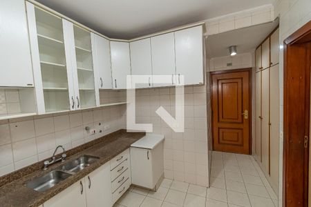 Apartamento à venda com 116m², 3 quartos e 2 vagas Apartamento à venda com 116m², 3 quartos e 2 vagasCozinha