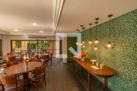 Apartamento à venda com 116m², 3 quartos e 2 vagas Apartamento à venda com 116m², 3 quartos e 2 vagasÁrea comum - Salão de festas