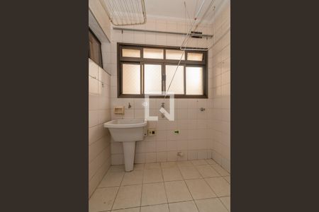 Apartamento à venda com 116m², 3 quartos e 2 vagas Apartamento à venda com 116m², 3 quartos e 2 vagasÁrea de Serviço