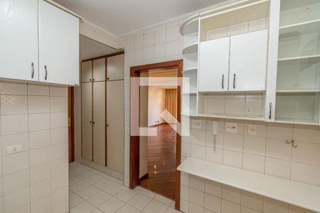 Apartamento à venda com 116m², 3 quartos e 2 vagas Apartamento à venda com 116m², 3 quartos e 2 vagasCozinha
