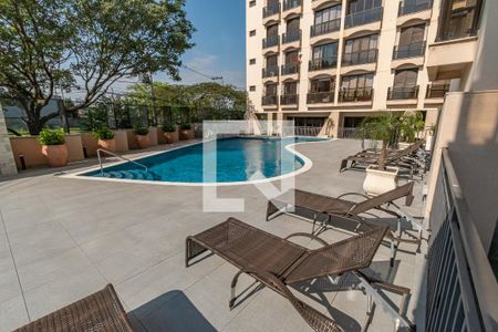 Apartamento à venda com 116m², 3 quartos e 2 vagas Apartamento à venda com 116m², 3 quartos e 2 vagasÁrea comum - Piscina