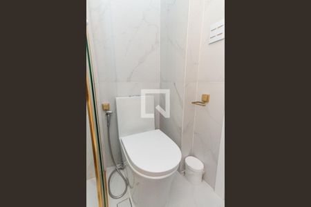 Apartamento à venda com 41m², 1 quarto e 2 vagasBanheiro