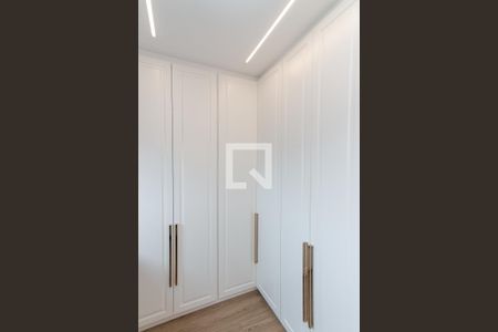 Apartamento à venda com 41m², 1 quarto e 2 vagasEscritório