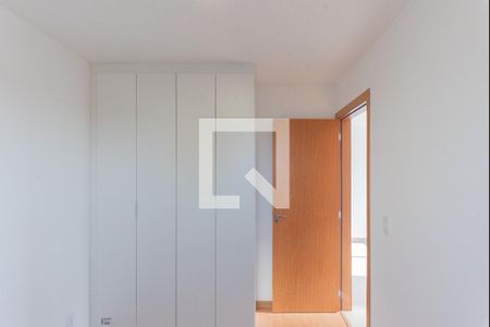 Quarto 1 de apartamento para alugar com 2 quartos, 43m² em Parque Industrial, Campinas